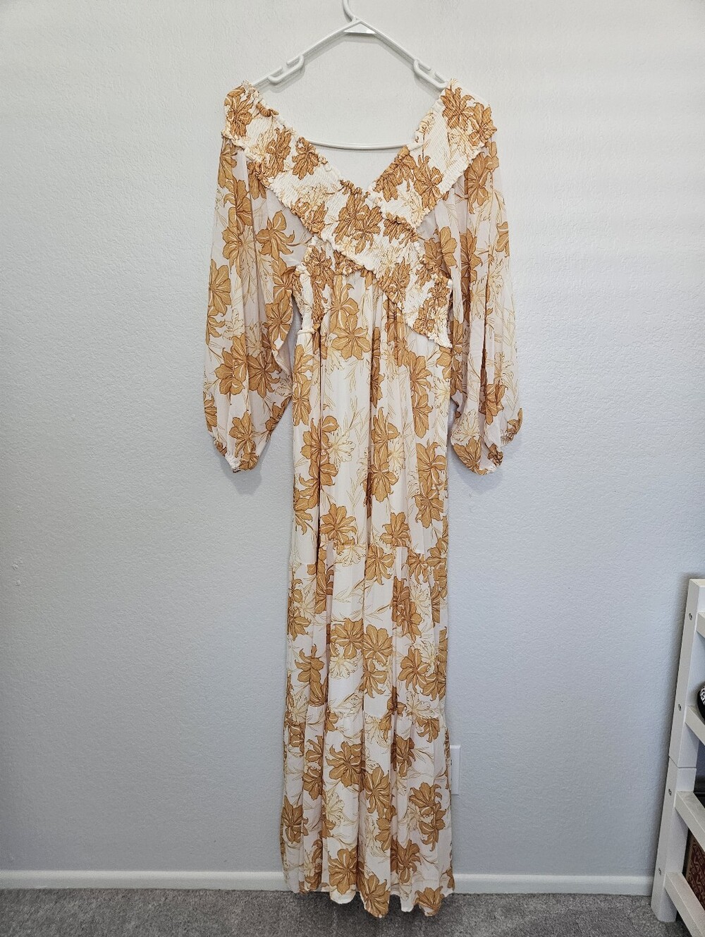 NWT Flying Tomato | Floral Print Off The Shoulder Smocked Maxi Dress Women Large - Picture 9 of 11